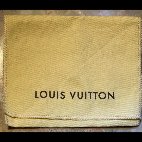 Louis Vuitton gift box - Picture 6 of 8